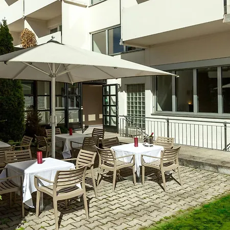 Leonardo Hotel Munich City North-3
