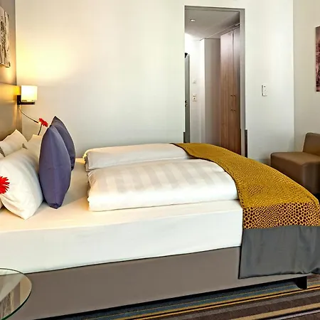 Leonardo Hotel Munich City North-2